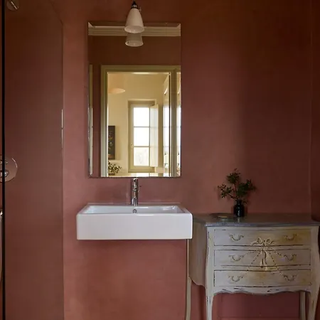 Liodentra Apartment *
