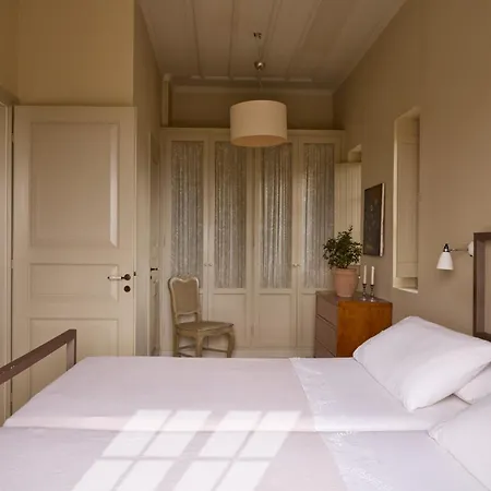 Liodentra * Kardhamili